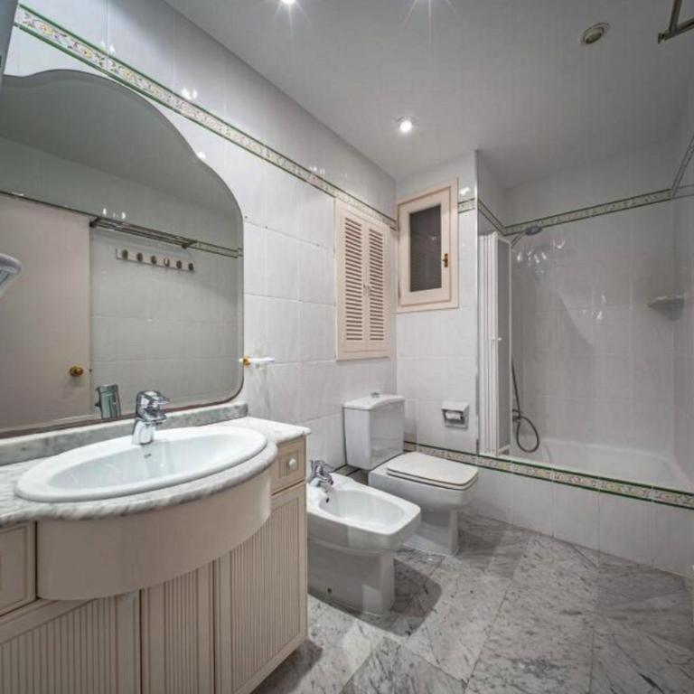Piso en la cuarta planta con ascensor en Lloret - Apartment mit Meerblick - 9