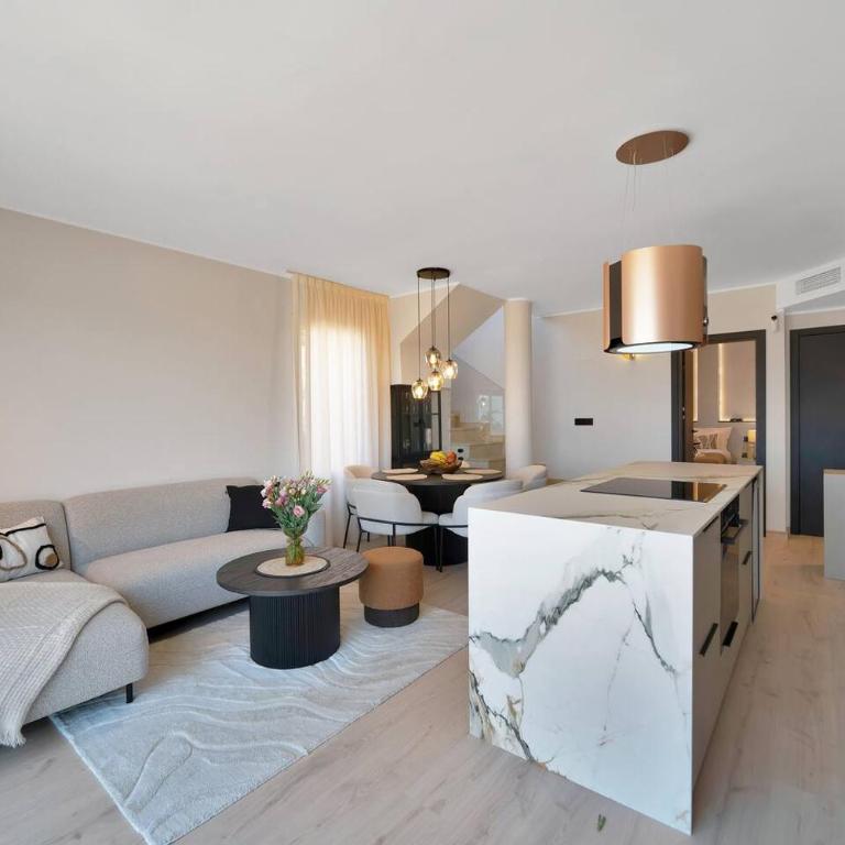 Serene Sea View Penthouse 4 Terraces & Sea Views - Habitación Individual - 9