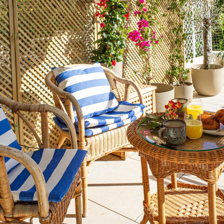 BELLA VISTA - Cosy studio - Résidence clame - piscine - Menton - Appartement Supérieur - 44
