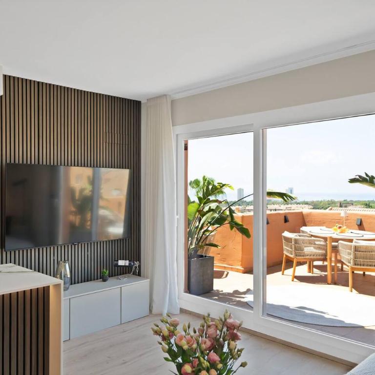 Serene Sea View Penthouse 4 Terraces & Sea Views - Habitación Individual - 29