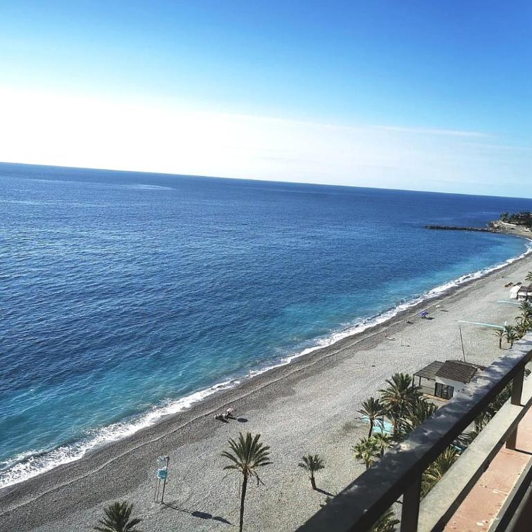 ÁTICOs COSTA TROPICAL - Appartement 3 Chambres avec Vue sur l'Eau - 2