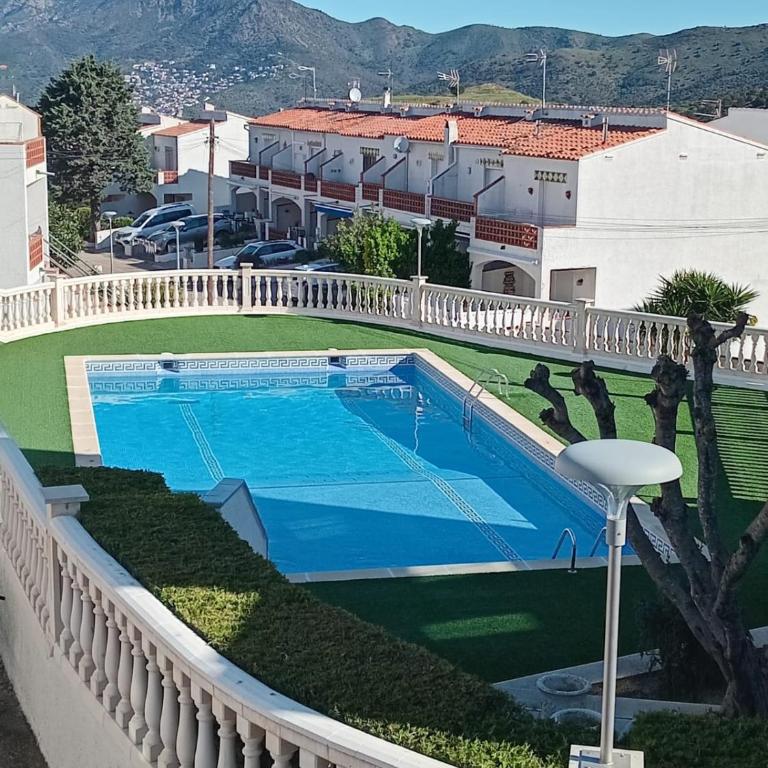 plage piscine clims parking privé lave vaisselle machine à laver - Casa de 2 dormitorios - 8