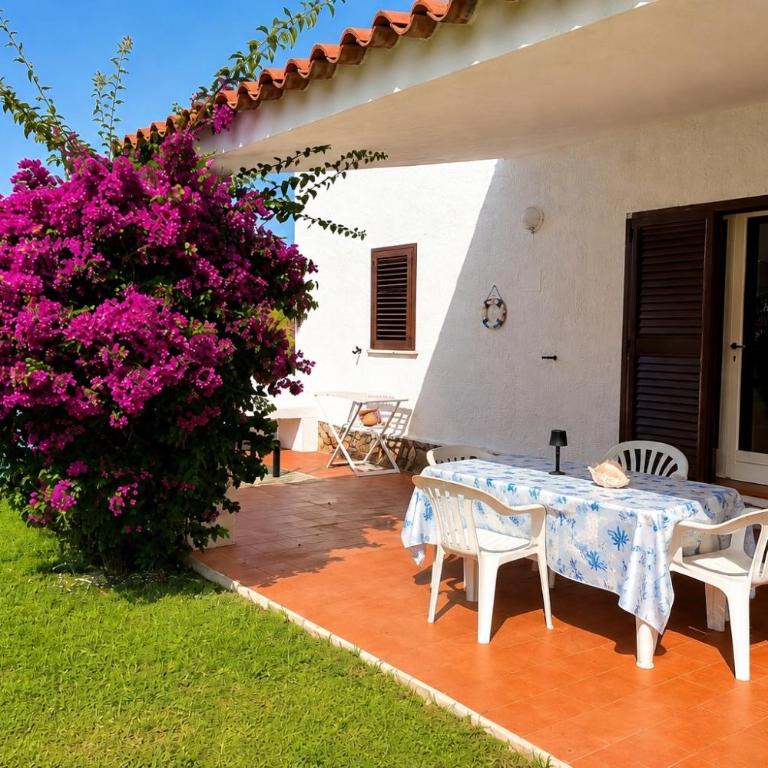 Carasau 200m from the Beach - Garden - BBQ - Wi-Fi - Parking - Pet Friendly - Appartamento con 1 Camera da Letto - 1
