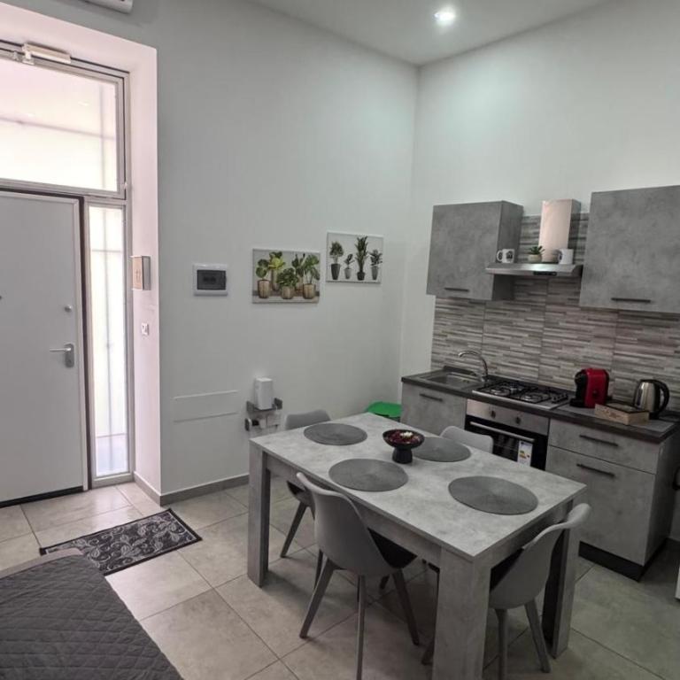 Sea Apartment - Two-Bedroom Apartment - 3