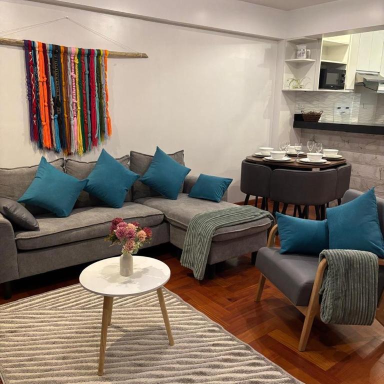 All ways to cusco - Three-Bedroom Deluxe Apartment - 1