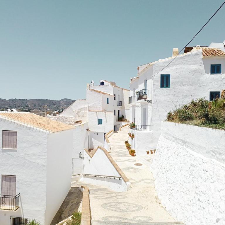 Limerencia: tu hogar en este blanco pueblo - Apartamento de 1 dormitorio - 32