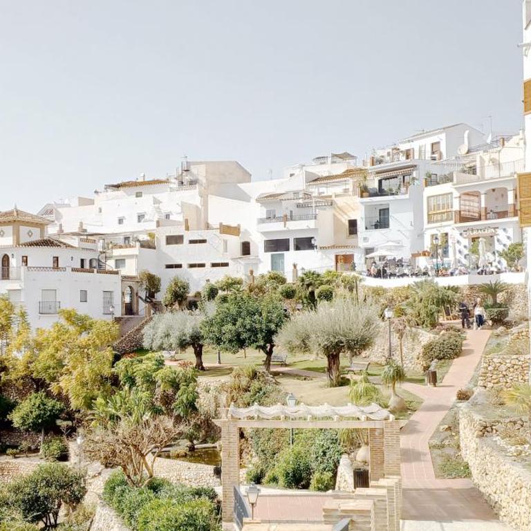Limerencia: tu hogar en este blanco pueblo - Apartamento de 1 dormitorio - 34