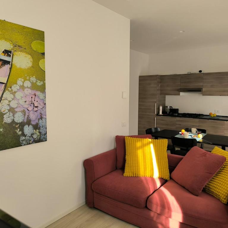 Your Home in Treviso, Venice - Collalto 12 - Three-Bedroom Apartment - 1
