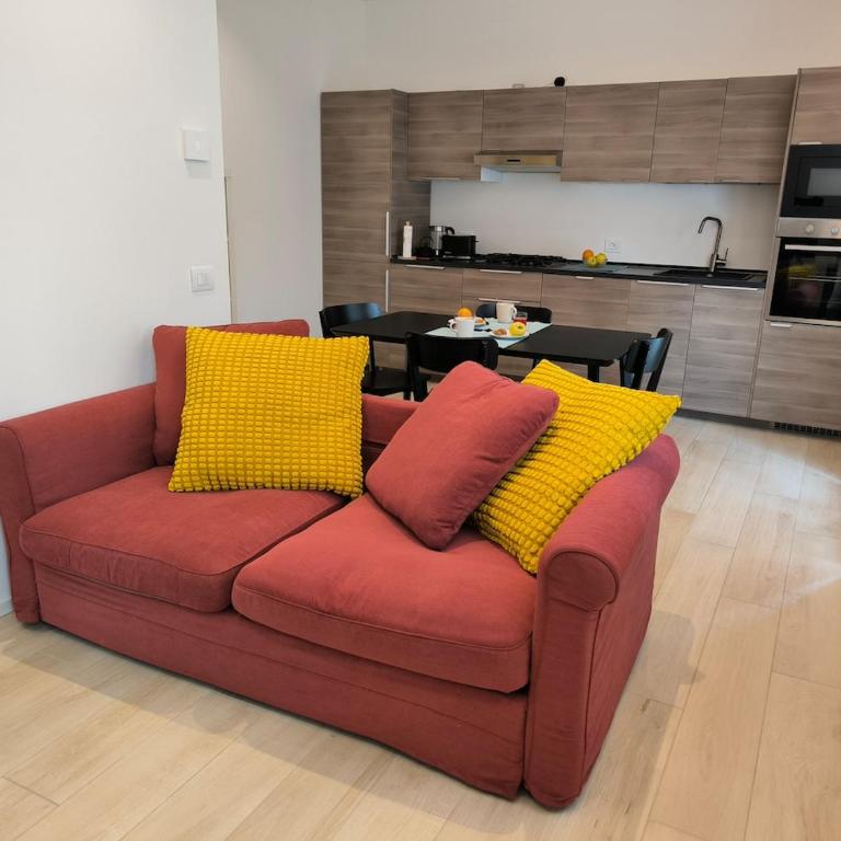 Your Home in Treviso, Venice - Collalto 12 - Three-Bedroom Apartment - 7