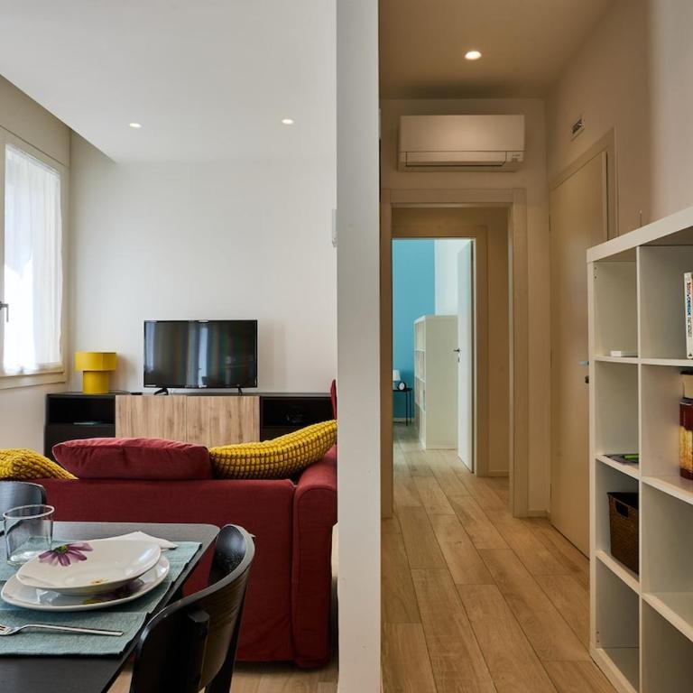 Your Home in Treviso, Venice - Collalto 12 - Three-Bedroom Apartment - 29