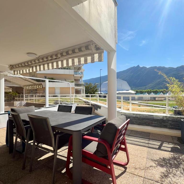 Esplanade du Lac 3 personnes T2 terrace parking - Apartment - 17