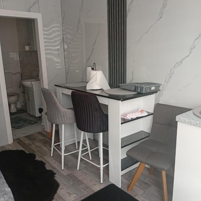Room Ejna 4 - Apartman sa 1 Spavaćom Sobom - 5