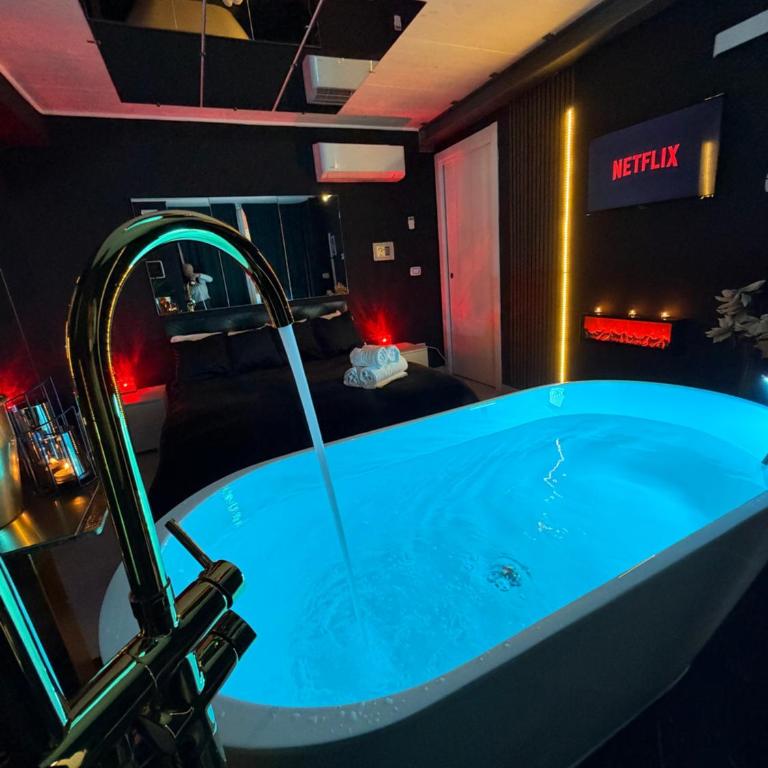 Ama Collection Esclusive Spa - Appartamento con 1 Camera da Letto - 2
