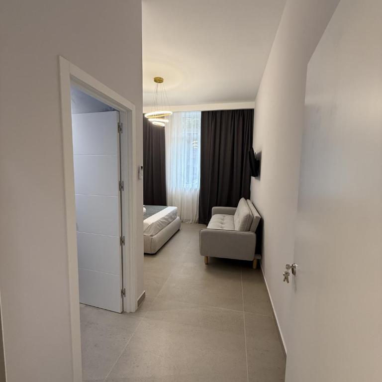 ATRIA Alicante - Habitación Superior con cama extragrande - 4