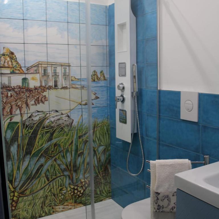 Macchia Mediterranea - Camera Tripla con Bagno Privato - 5