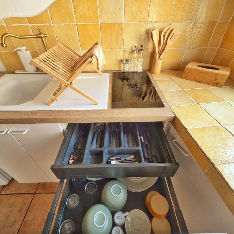La Bastide Bohême Cozy studio, garden & parking - Maison 1 Chambre - 23