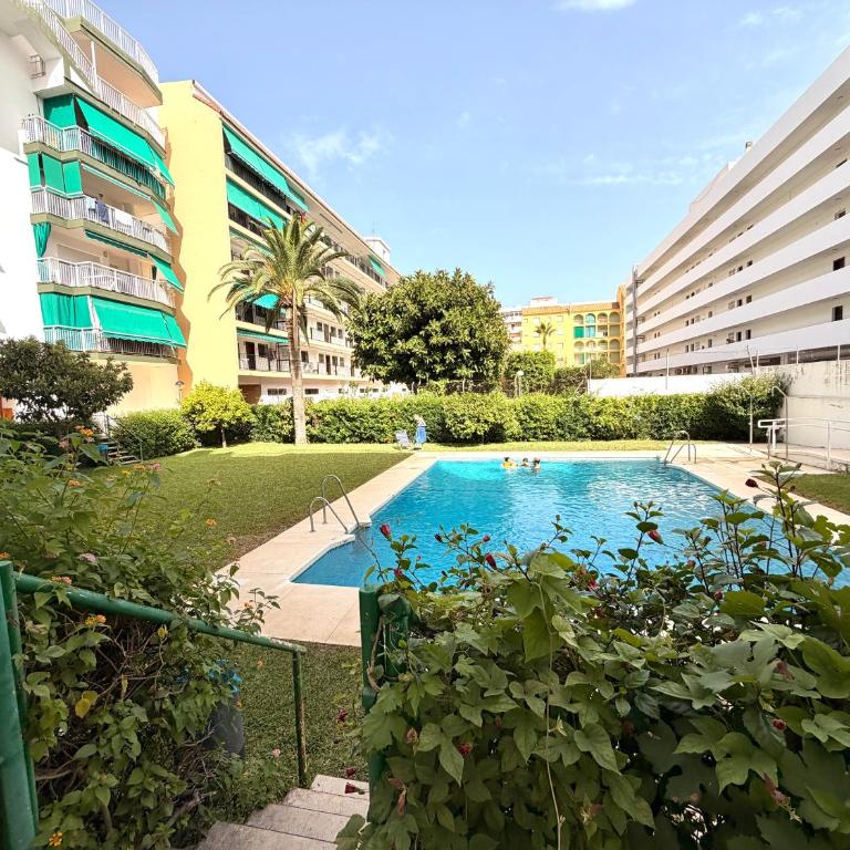 Confortable Apartamento en Fuengirola Centro - Apartamento de 3 dormitorios - 9