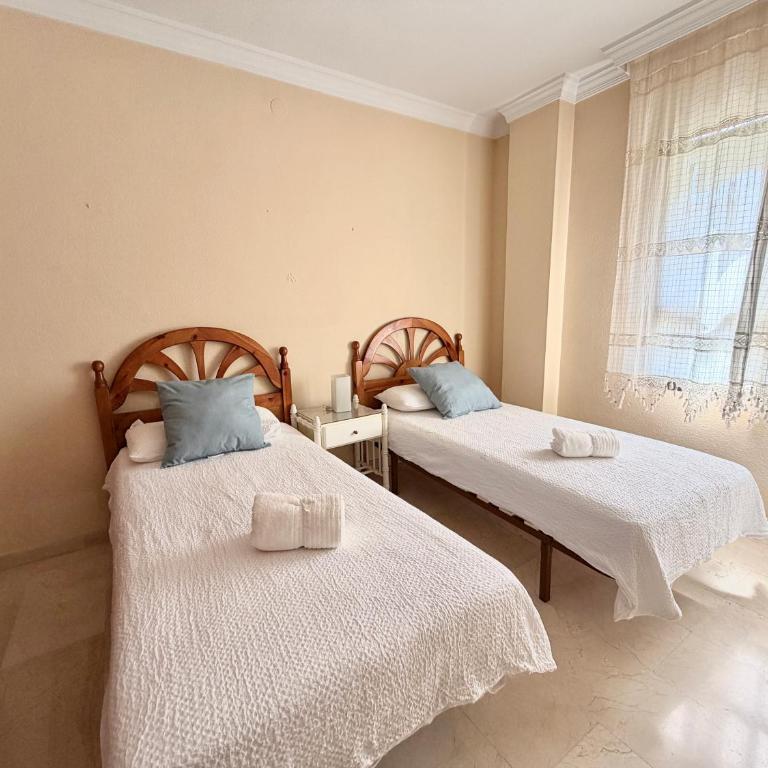 Confortable Apartamento en Fuengirola Centro - Apartamento de 3 dormitorios - 12