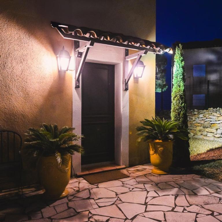 House with privat pool - Villa - Vue sur Mer - 2
