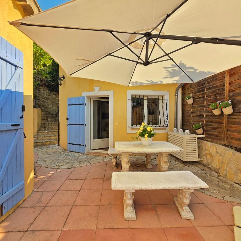 La Bastide Bohême Cozy studio, garden & parking - Maison 1 Chambre - 37