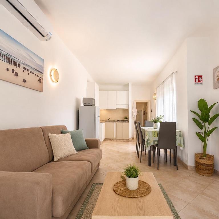 Conchiglia Family & Pet Friendly - Fenced Garden - 2BR - Near the Sea - Wi-Fi - AC - BBQ - Casa con 2 Camere da Letto - 3