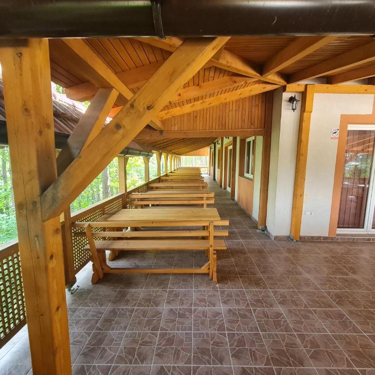Villa Hukic - Deluks Dvokrevetna Soba sa Bračnim Krevetom - 12