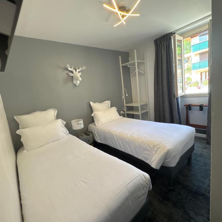 Hôtel Génépi - Petite Chambre Double ou Lits Jumeaux Économique - 2