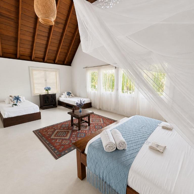 Hotel Isla Azul - Islas del Rosario - Habitación Cuádruple con balcón - 1