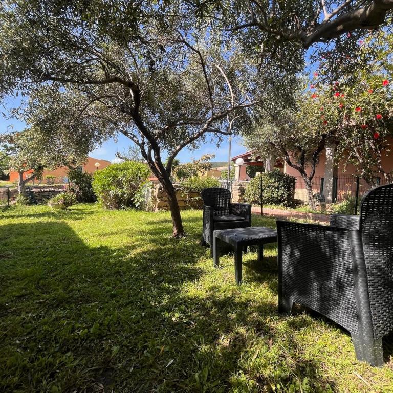 Mirto Beachside Apartment - 2BR - Wi-Fi - AC - 100m from the Beach - BBQ - Parking - Casa con 2 Camere da Letto - 2