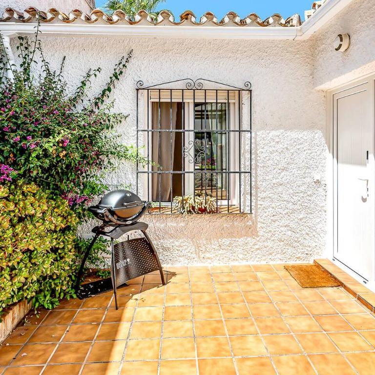 Andalusian Home wTerrace & Pool Nr Beach & Gym - Habitación Individual - 13