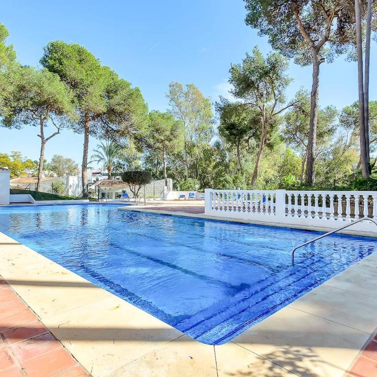 Andalusian Home wTerrace & Pool Nr Beach & Gym - Habitación Individual - 5