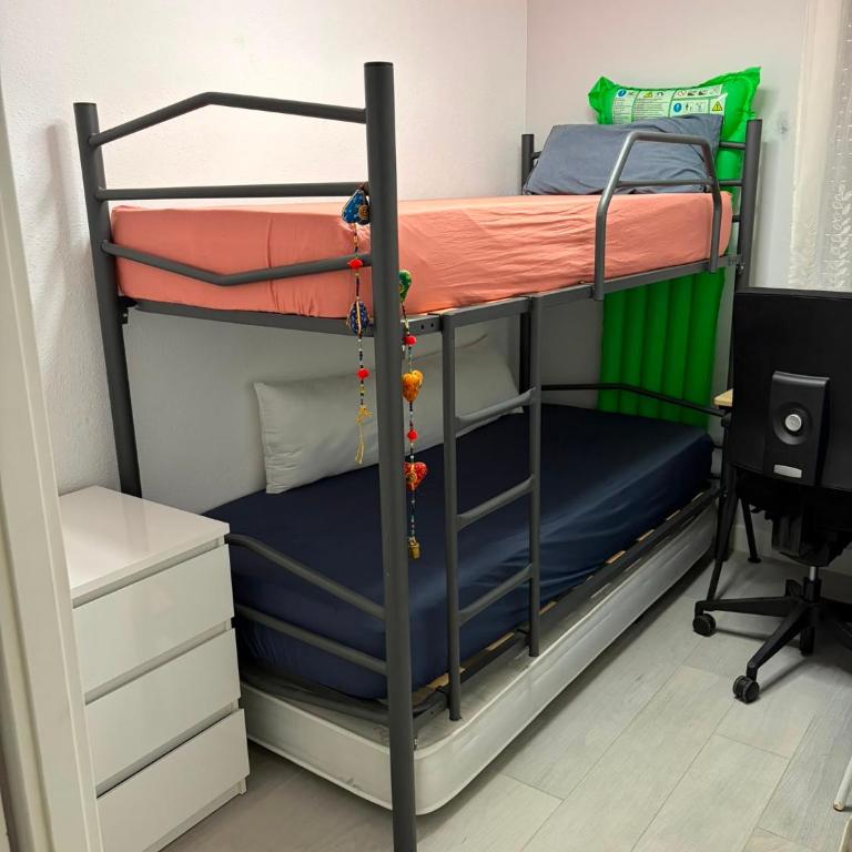 Casa de Raquel - Appartamento con 3 Camere da Letto e con Balcone - 7