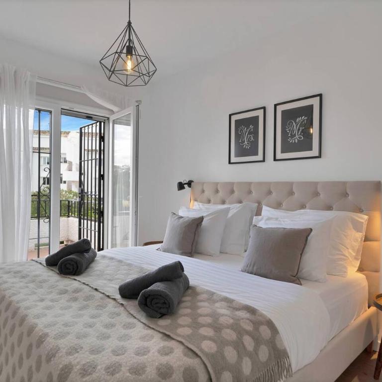 Calahonda Townhouse Pool, Glass Dining & Lawn - Chambre Simple - 39