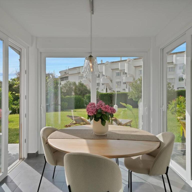 Calahonda Townhouse Pool, Glass Dining & Lawn - Chambre Simple - 2