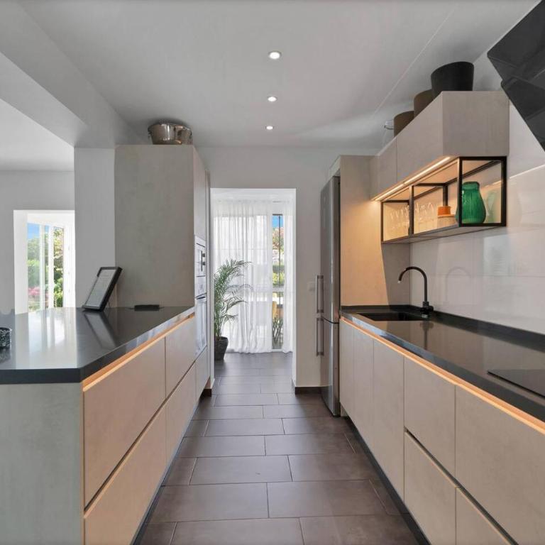 Calahonda Townhouse Pool, Glass Dining & Lawn - Chambre Simple - 9
