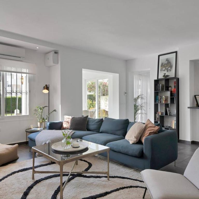 Calahonda Townhouse Pool, Glass Dining & Lawn - Chambre Simple - 40