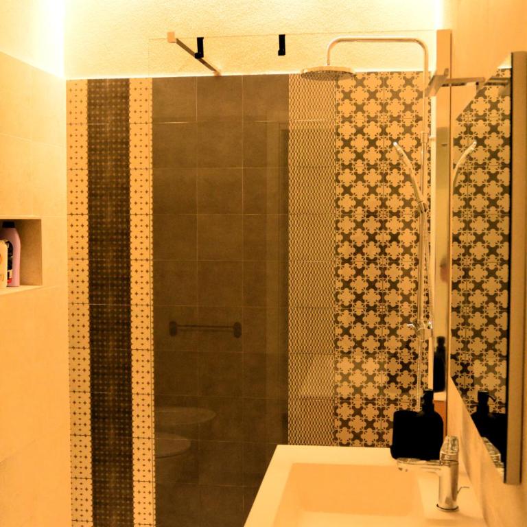 Liana Guesthouse - L'Agirol - Appartamento con 2 Camere da Letto - 11