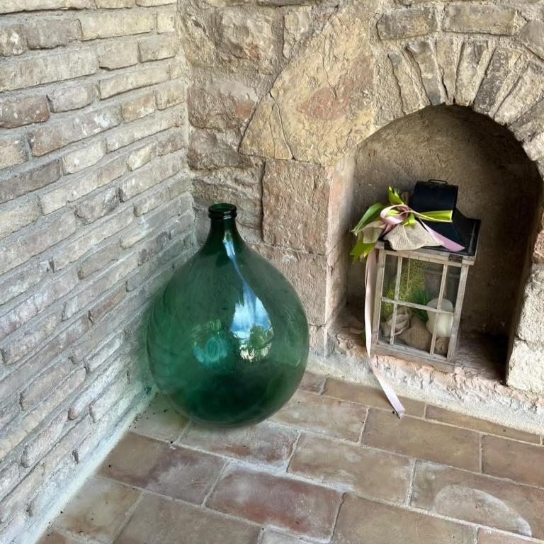 Lombardi Rita - Colle S. Martino - Appartamento con 2 Camere da Letto e Patio - Su 2 Livelli - 65