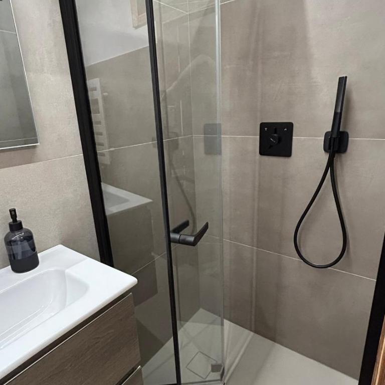 Casa Al Pin - Appartamento con 1 Camera da Letto - 30
