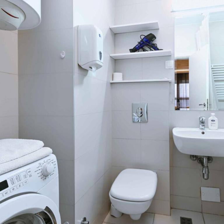 Savada Lux - Two-Bedroom Apartment - 5
