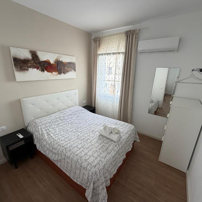 GENUAR APARTMENTS 3 Bedroom close to beach - Apartamento - 11