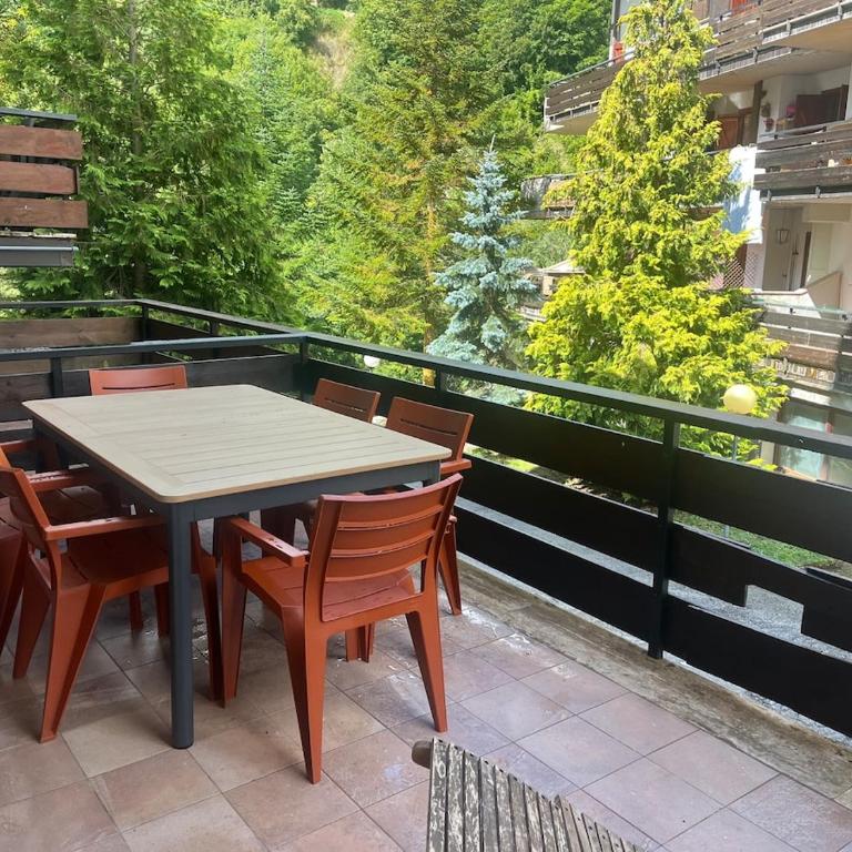 FREE PARKING - Edilneve Apartment - Apartamento de 1 dormitorio con balcón y vistas a la montaña - 2
