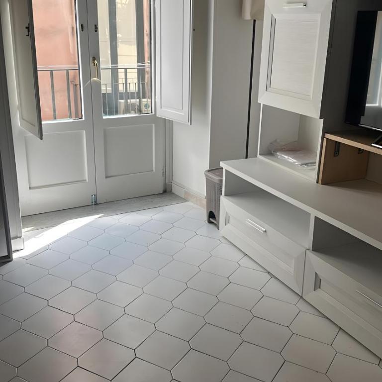Essenza - Appartamento Superior con 1 Camera da Letto e Balcone - 2