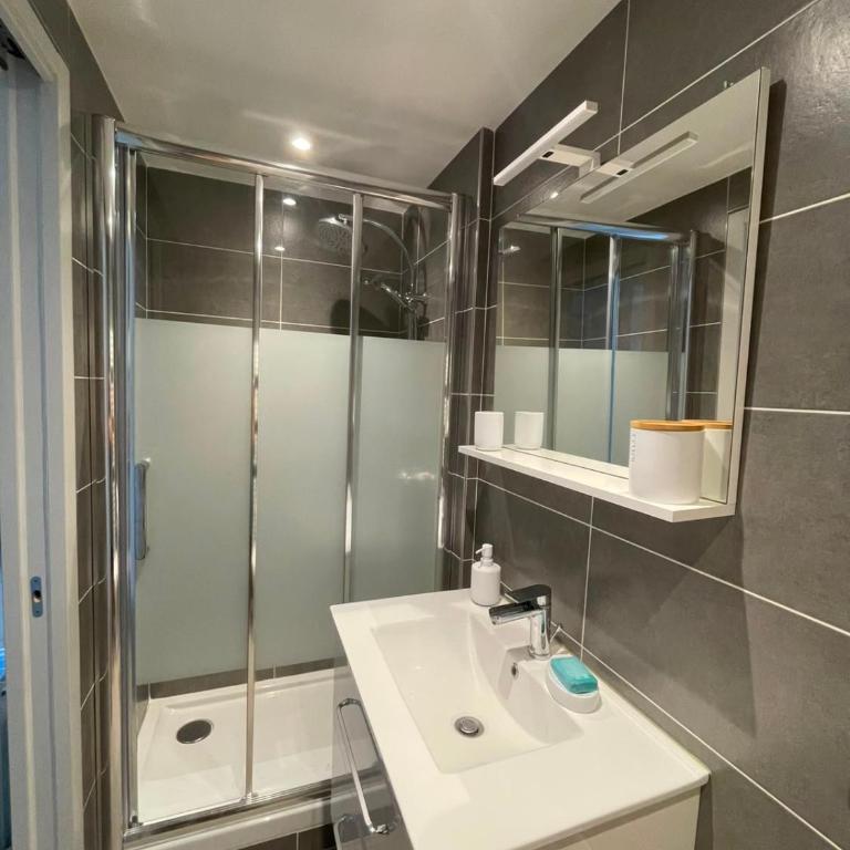 Vittoria Immobilier 3 - REGLEMENT SUR PLACE - chèques vacances acceptés - Appartamento con Terrazza - 9