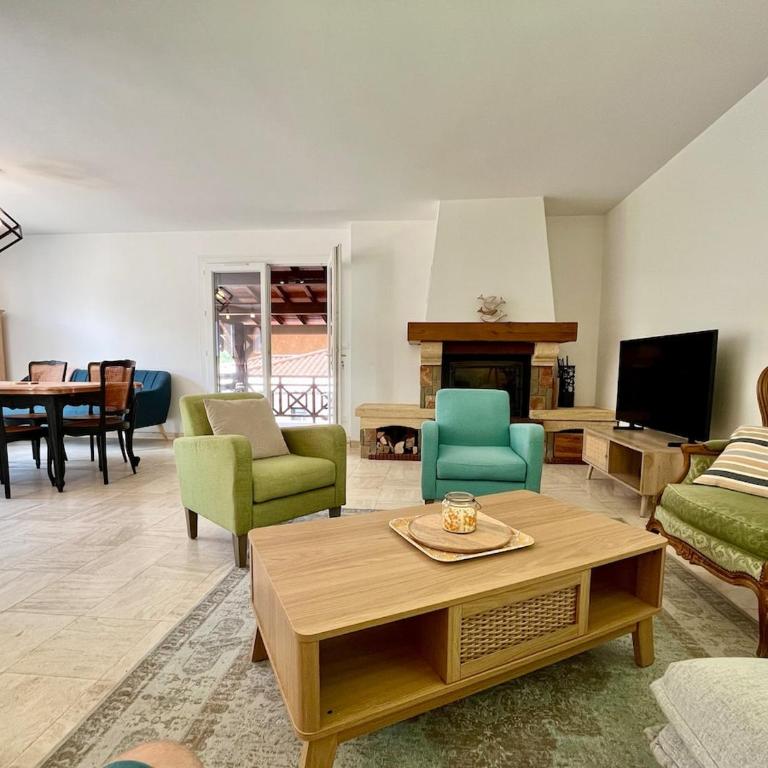 Appt 110m2 cosy avec terrasse - Appartement 3 Chambres - 1