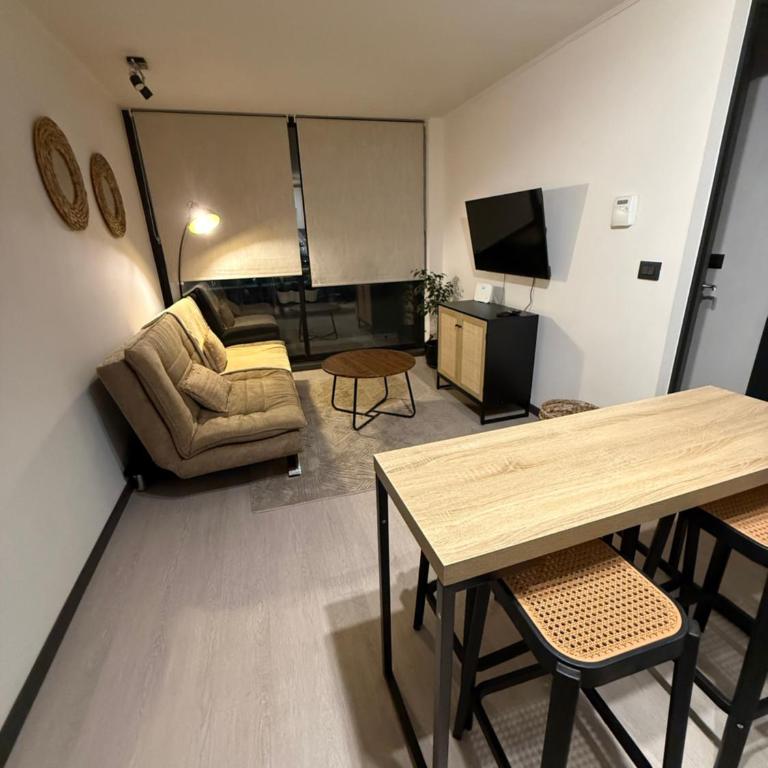 Depto 2D 2B a pasos del Metro Mirador, Piscina - Two-Bedroom Apartment - 4