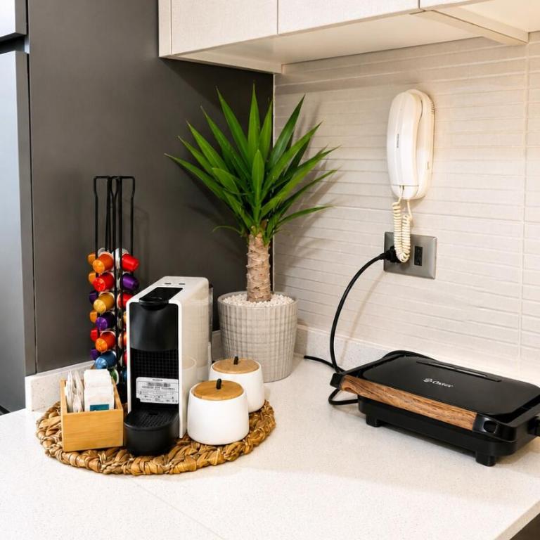 Brisas del Sol apartment - steps from the airport - Apartamento de 1 dormitorio - 19