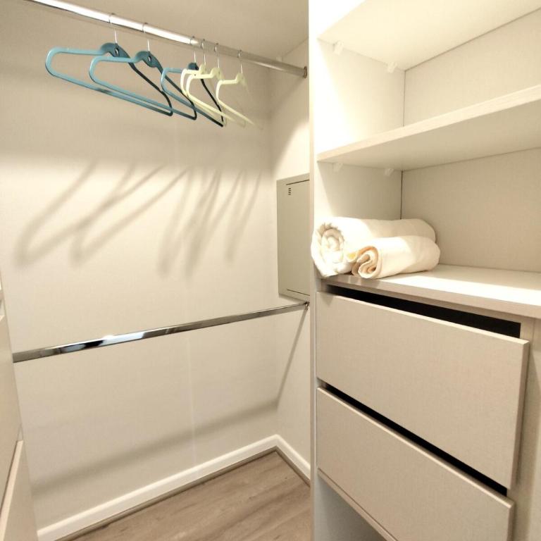 Brisas del Sol apartment - steps from the airport - Apartamento de 1 dormitorio - 32