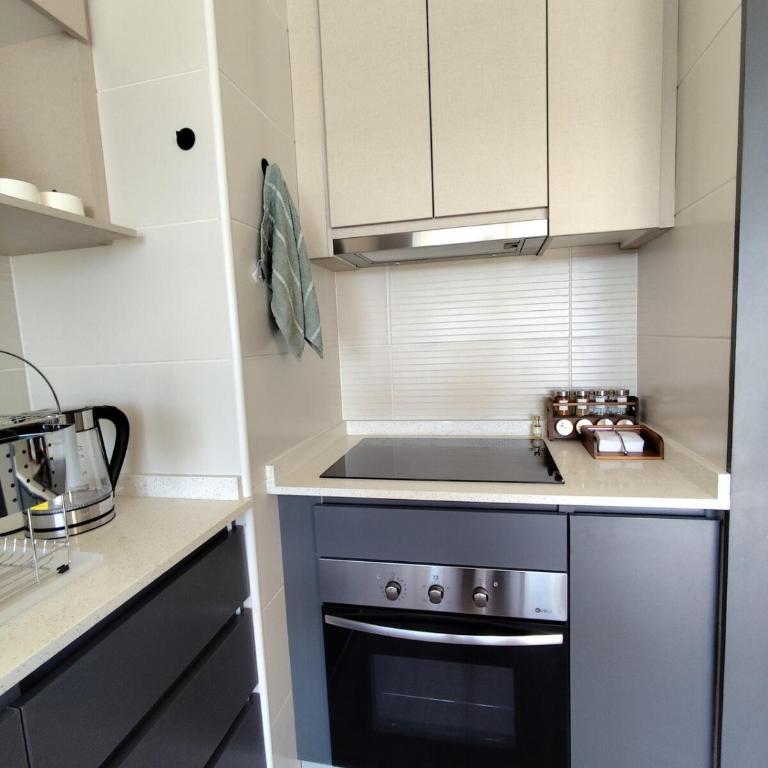 Brisas del Sol apartment - steps from the airport - Apartamento de 1 dormitorio - 34