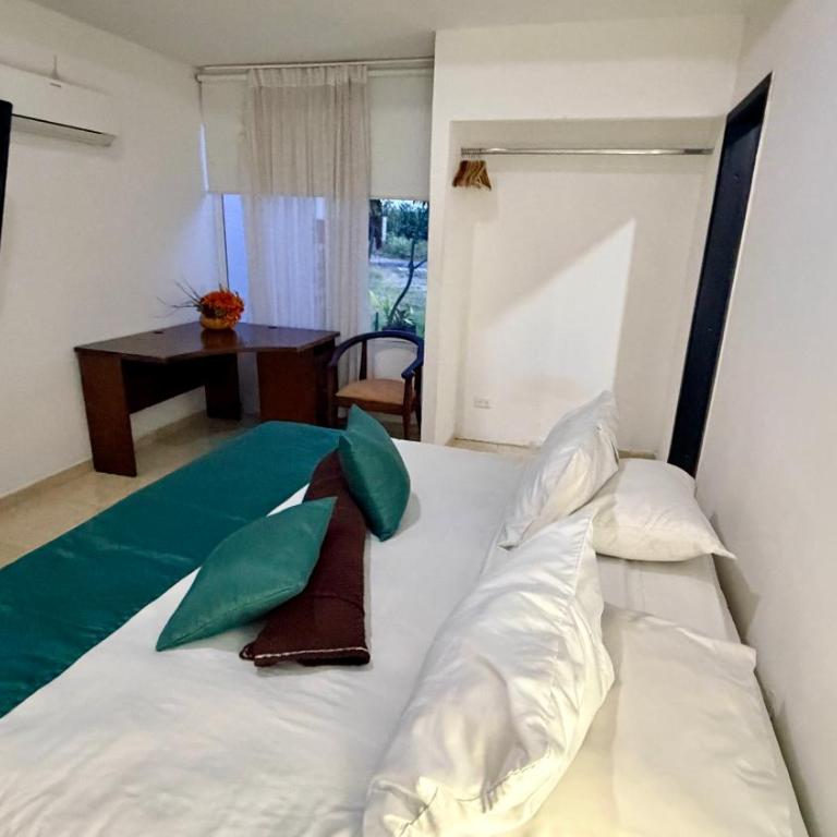 hotel turqueza inn - Habitación Cuádruple Superior - 7